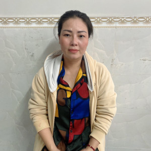 Chị Đoàn Thị Thu Nga sn 1977 quê Long An - CHĂM BÉ từ sơ sinh, phụ việc nhà