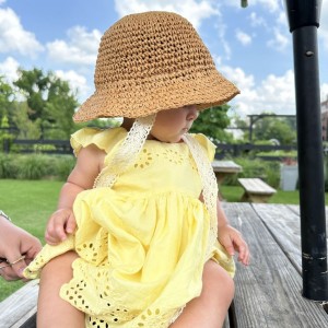 Em đang cần gấp một cô chăm bé  6 tháng tại chung cư Ba Son quận 1, Sài Gòn.Lương mỗi tháng 15tr