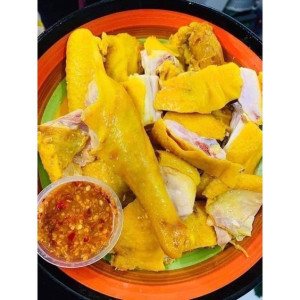 EM CẦN TUYỂN 1 CHỊ ÍT VƯỚNG BẬN VỀ PHỤ VIỆC NHÀ CỬA CÙNG VỢ CHỒNG TRẺ