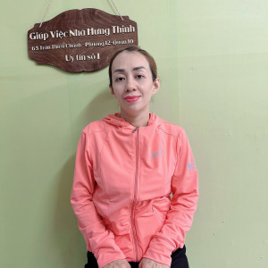 Em đang tìm việc cho cô hàng xóm em ak