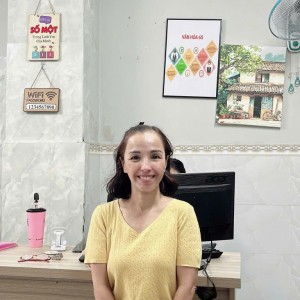 Chị Huệ đang tìm chuyên chăm ông bà đi làm bao ăn ở lại ạ