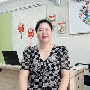 Chị Long chăm bé giỏi nấu ăn ngon đang tìm việc bao ăn ở lại ạ