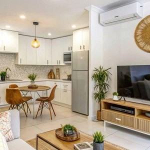E Đang Cần Gấp 1 Chị Phụ Giúp Việc Nhà Cho Gia Đình Em Ở Võ Thị Sáu Quận 3 Lương Cao Ạ