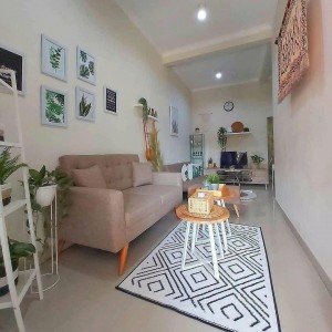 Gấp Gấp!!! Nhà Em 1 Trệt 1 Lầu Ở Trên Đường Nguyễn Tri Phương Quận 10 Cần Tuyển Gấp Chị Giúp Việc Nhà.lương 13 Triệu Bao Ăn Ở