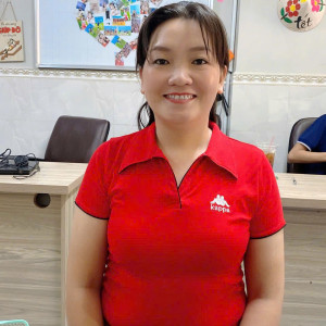 Chị Tú cần việc đi làm ngay ạ