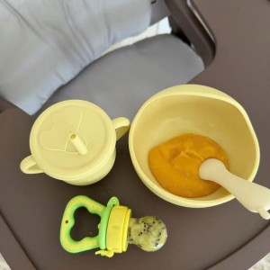 NHÀ CÓ 2 VỢ CHỒNG VÀ 1 BÉ 8 THÁNG CẦN GẤP 1 CHỊ BẢO MẪU CHUYÊN CHĂM BÉ TẠI CHUNG CƯ THE HAMONAR QUẬN TÂN BÌNH LƯƠNG 13 TRIỆU
