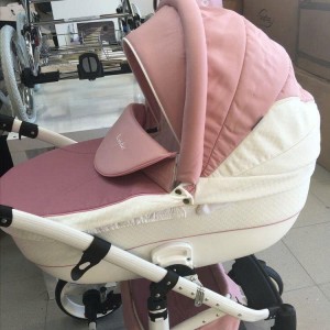 NHÀ 2 VỢ CHỒNG VÀ 1 BÉ CẦN CHỊ CHUYÊN CHĂM BÉ TẠI QUẬN 5 TRÊN ĐƯỜNG TRẦN PHÚ LƯƠNG 12 TRIỆU