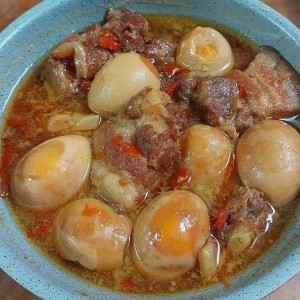 Nhà mặt phố ở đường Hậu Giang Quận 6, Cần tìm cô giúp việc nhà đi làm ngay nhé