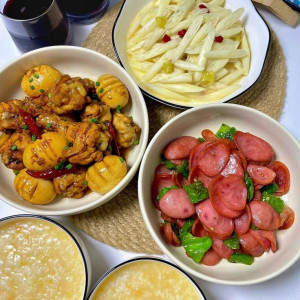 Gấp lắm rồi các chị, có chị nào hôm nay qua nhận việc đi làm ngay được không ạ.