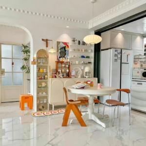 TÌM GẤP !!! CÔ GIÚP VIỆC NHÀ BAO ĂN Ở CHO NHÀ CÓ 3 NGƯỜI LỚN