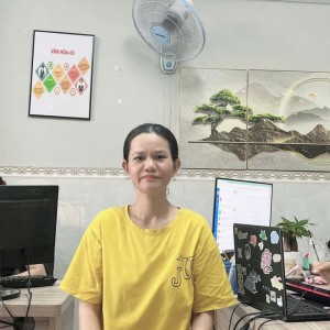 Chị Anh đa năng mọi công việc , đang tìm việc bao ăn ở lại ạ