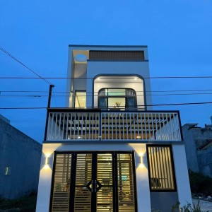 Nhà 1 trệt 1 lầu cần tìm chị giúp việc nhà, nấu ăn, dọn dẹp nhà cửa.