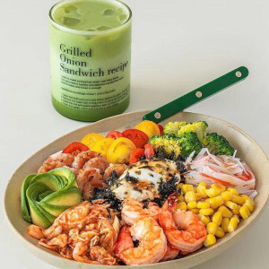 Tuyển gấp một người làm có tâm chăm bé giỏi đi làm bao ăn ở lại ạ