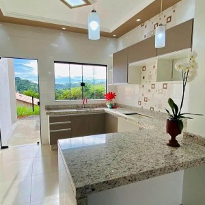 EM CẦN CHỊ GIÚP VIỆC NHÀ Ở Q1 LƯƠNG 12 TRIỆU Ạ