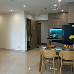 Gia Đình Em Cần Tuyển Chị Giúp Việc Cho Gia Đình Em Đang Ở Trên Đường 3/2 Quận 10 Lương Tháng 14triệu