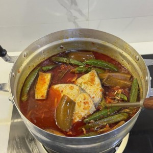 NGAY ĐƯỜNG NGUYỄN VĂN LƯỢNG- GÒ VẤP TUYỂN 1 CÔ GIÚP VIỆC LÀM ĂN  Ở LẠI VỚI GIA ĐÌNH EM LUÔN