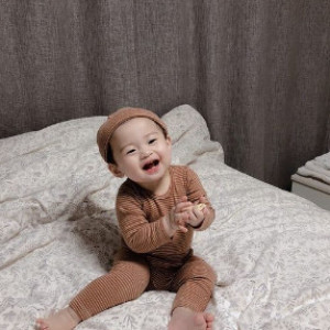 Tuyển Gấp 1 Cô Chuyên Chăm Bé Đi Làm Bao Ăn Ở Lại A