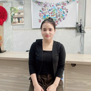 Em Giang đang cần việc ổn định và lâu dài ạ