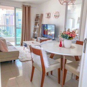 Gia đình em Quỳnh có 3 người cần 1 cô giúp việc nhà ở trên đường Ung Văn Khiêm Quận Bình Thạnh LƯƠNG CAO ĐÂY Ạ