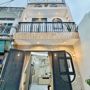 Gia Đình Cần Tìm Cô Giúp Việc Ở Lại Làm Lâu Dài Tại Đường Trần Hưng Đạo, Quận 5.