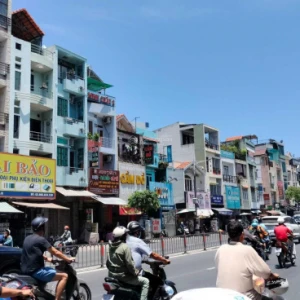 Trong Hôm Nay Gia Đình Em Cần Ngay 1 Chị Đến Phụ Giúp Việc Nhà Cửa Lương Từ 11 Triệu Bao Ăn Ở