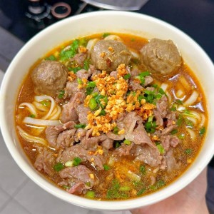 Lại Là Em Phương Tuyển Chị Đi Làm Giúp Việc Nhà Cho Gia Đình Bác Tư Em Tại  Phạm Văn Chí Quận 6 Đây Ạ !!