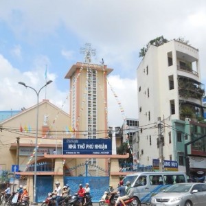 Ngay Gần Nhà Thờ Phú Nhuận, Tuyển Gấp 1 Chị Giúp Việc Nhà Cho Gia Đình 4 Người Lớn ( Bao Ăn Ở) Đi Làm Ngay Luôn Nha.