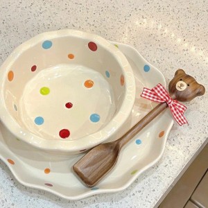 Gia đình e cần tuyển chị giúp việc nhà ở trên đường Sư Vạn Hạnh Q10 LƯƠNG 12 TRIỆU