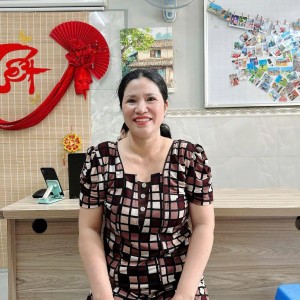 Chị Nhết đang tìm việc bao ăn ở lại ạ