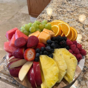 Em đang tìm 1 cô dưới 55 tuổi , sức khoẻ tốt về làm phụ việc nhà , nhà em có 1 trệt 1lầu tại đường Kinh Dương Vương – Bình Tân