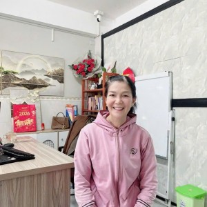 Chị Trân việc gì cũng làm , đang tìm việc bao ăn ở lại ạ