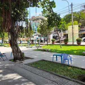 Cần tuyển 1 chị về làm việc nhà bao ăn ở lại luôn cho gia đình em ở gần công viên Dạ Nam Quận 8