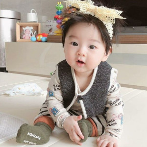 Hôm Nay Em Tìm 1 Cô Về Chăm Bé Nhà Em 7 Tháng Tuổi , Làm Việc Ở Trần Hưng Đạo Quận 5