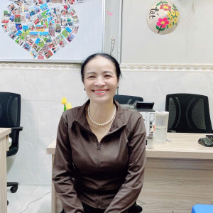 Chị Thảnh mới ở quê lên đang tìm việc bao ăn ở lại