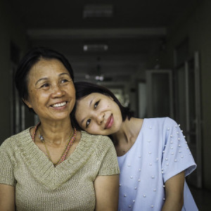 Sau Tết Em Đi Làm Lại Nên Cần Cô Về Giúp Việc Nhà Cho Nhà Mẹ Em Ở Quận 5