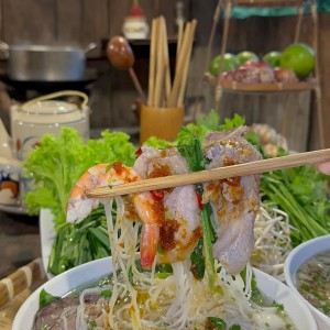 Do công việc nhà em bận rộn quá nên em cần 1 chị về hỗ trợ lo quán xuyến việc nhà cửa giúp em 1 tay nha !!!