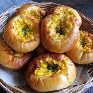 Tuyển gấp cô chăm bé gái 2 tuổi – Ở lại, làm việc tại Quận 3 ạ