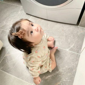 TUYỂN GẤP CÔ BẢO MẪU CHĂM BÉ GẦN 1 TUỔI LÀM ĂN Ở LẠI VỚI GIA ĐÌNH LUÔN