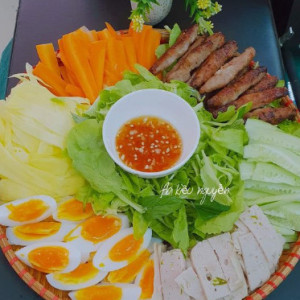 Tuyển Gấp 1 Cô Nấu Ăn Ngon , Làm Việc Có Tâm Đi Làm Bao Ăn Ở Lại A