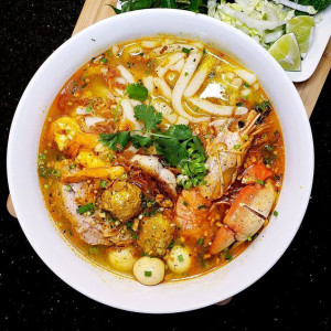 Lạc Long Quận Quận 11 – Tuyển Chị Giúp Việc Nhà Dưới 53 Tuổi