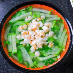 Đang tìm gấp 1 cô giúp việc nhà đi làm bao ăn ở lại ạ