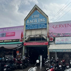 Tìm Cô Giúp Việc Cho Gia Đình Ở Gần Ngay Chợ Rạch Ông Quận 8 Tp Hcm