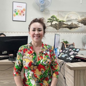 Chị Trang đa năng mọi công , đang tìm việc bao ăn ở lại ạ