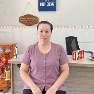 Đỗ Hà Thủy - 1970 - Đồng Nai - Cô Chăm Bé Rất Mát Tay Từ Sơ Sinh Đến Lớn