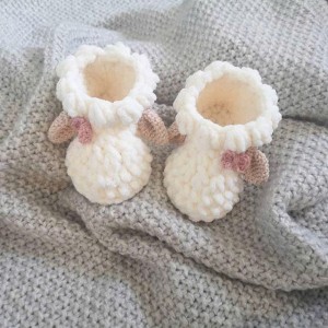 NHÀ 2 VỢ CHỒNG VÀ 1 BÉ CẦN CHỊ CHUYÊN CHĂM BÉ TRÊN ĐƯỜNG HUỲNH VĂN BÁNH QUẬN PHÚ NHUẬN LƯƠNG 12 TRIỆU