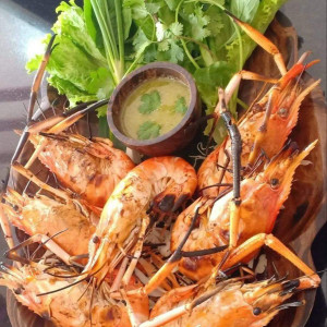 Nhà em Hồng ở Chung Cư Hoa Sen Quận 11 tìm gấp chị giúp việc lương 13tr bao ăn ở