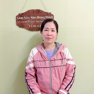 Em đang tìm việc cho chị Thương mới ở quê lên ạ