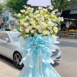 Tuyển gấp 1 cô chăm bé giỏi đi làm bao ăn ở lại ạ