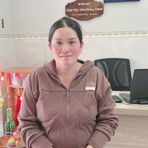 Chị Mai đang tìm việc chuyên chăm người già - giúp việc nhà đi làm bao ăn ở lại ạ