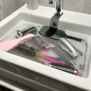 Việc gấp,.. gấp em cần ngay chị đến phụ lau dọn nhà cửa cùng gia đình em nhé